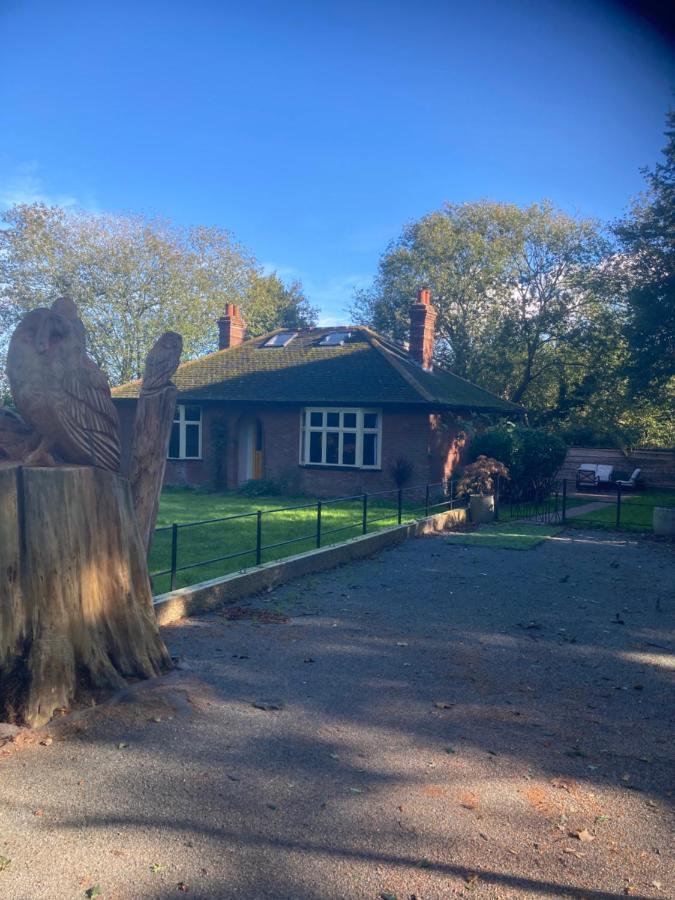 Woodland Retreat, Market Lane, Blundeston, Lowestoft Dış mekan fotoğraf